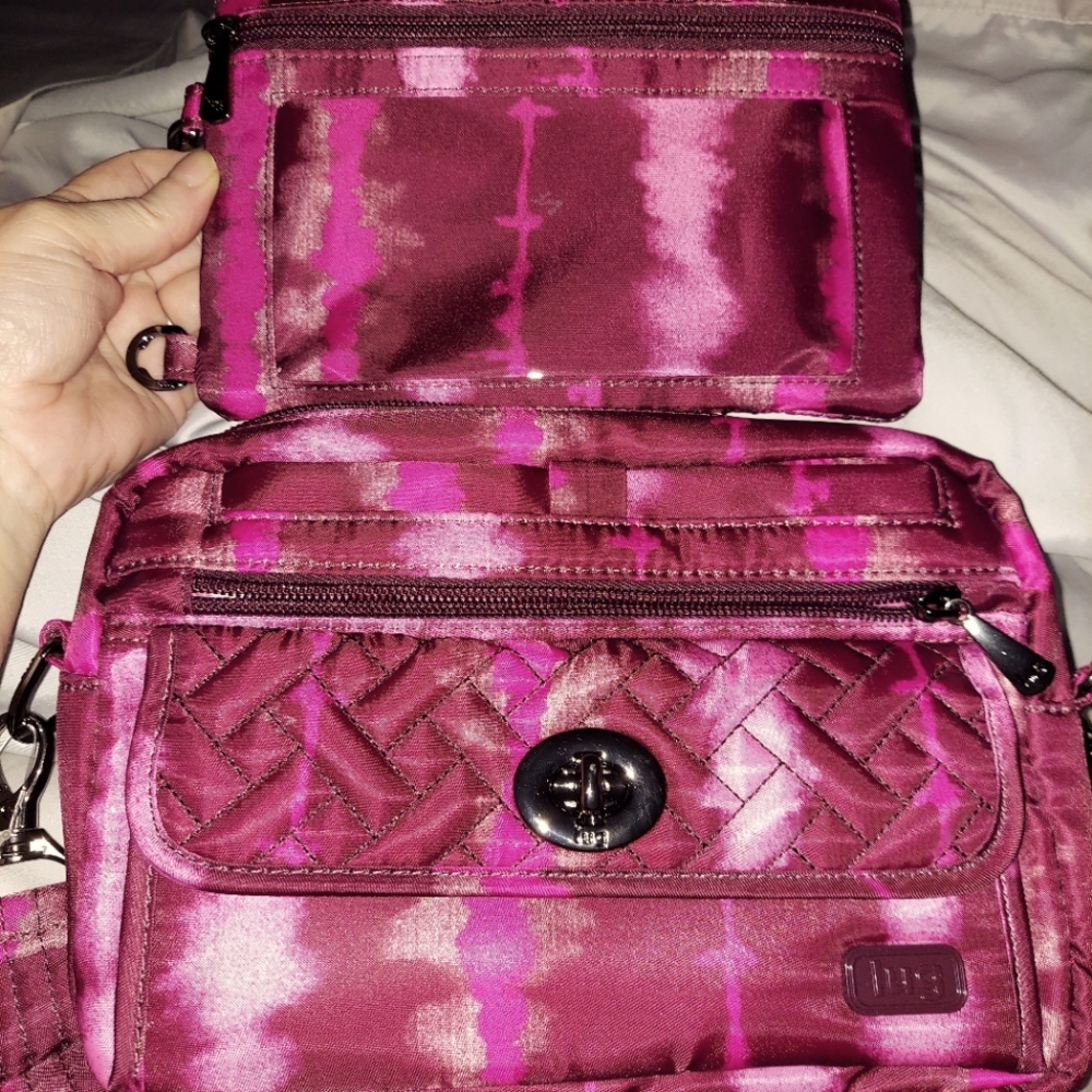 NWOT Lug Switch/Peekaboo Shibori Wine